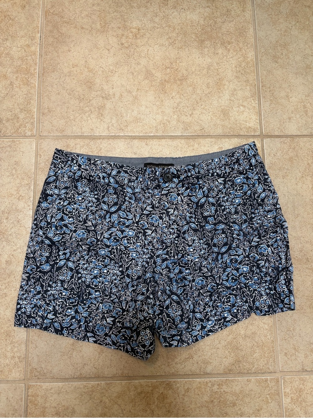 Banana Republic Navy and Light Blue Floral Shorts
